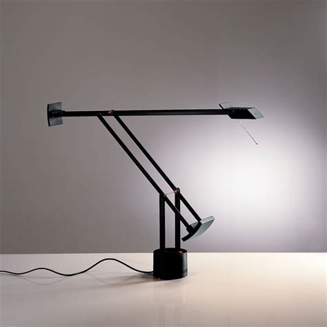 Lampe De Bureau Tizio Led Artemide Silvera