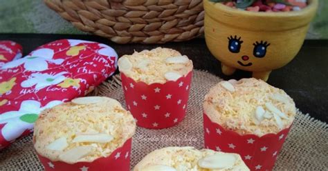 Resep Bolu Hongkong Keju Almond Oleh Bunda Melvy Sofia Cookpad