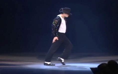 Michael Jackson y su moonwalk historia del paso de baile más famoso