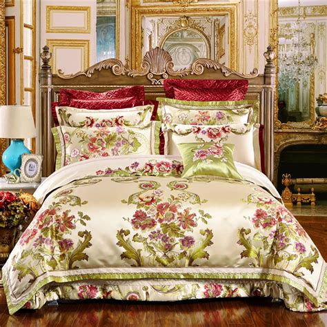 4 6 10pcs Oriental Jacquard Luxury Wedding Royal Bedding Sets King