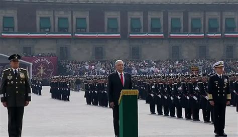 AMLO lidera la conmemoración del 213º Aniversario de la Independencia