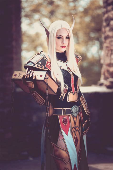 Blood Elf Paladin From World Of Warcraft Cosplay