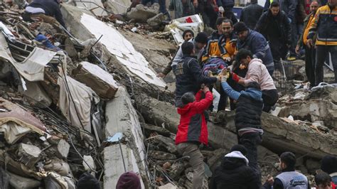 Vídeo Terremoto En Turquía Y Siria Las Claves De La Lucha Contra Reloj En La Búsqueda De