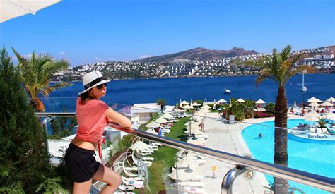 Белавиа запустила чартерные рейсы из Минска в турецкий Бодрум