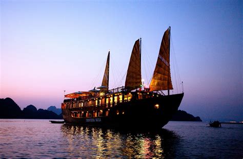 Indochina Sails Ha Long Cruise Book 2 New Tours Seehalongbay Vietnam