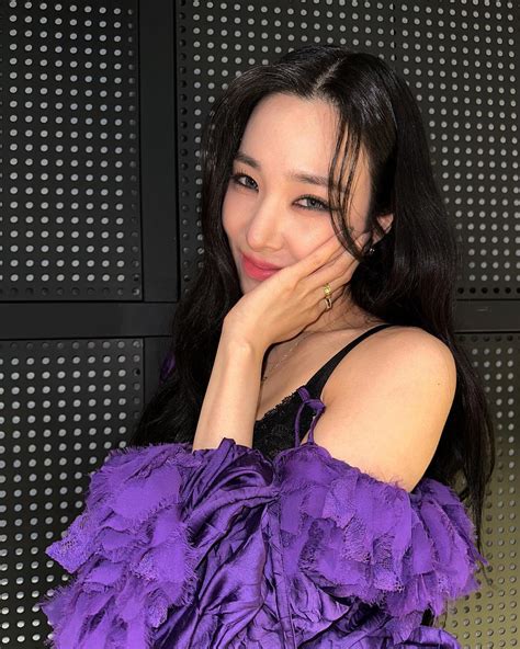 230329 Tiffany Instagram Update Kpopping