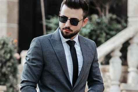 7 Panduan Dan Makna Dress Code Cowok Yang Perlu Kamu Tahu