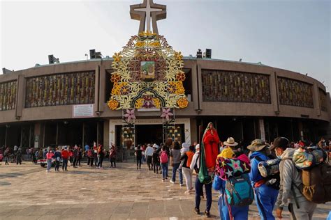 Comienzan A Llegar Miles De Peregrinos A La Basílica De Guadalupe