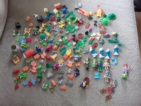 Kinder Joy Surprise Egg Toy Huge Mixed Lot Vintage Yogi Smurf Genie