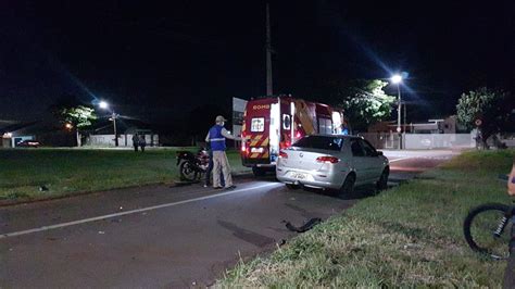 Motociclista Socorrido Pelo Siate Ap S Colis O Contra Carro No Bairro