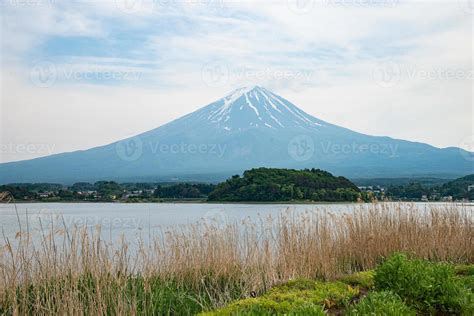 Beautiful Fuji Mountain With Cloud And Blue Sky In Summer The Famous