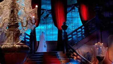 7 Things You Didn't Know About The Phantom Manor At Disneyland Paris