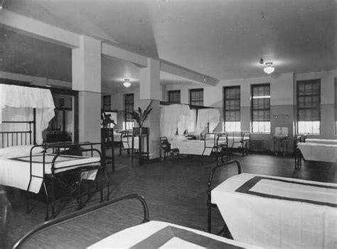 Maternity Ward At The Royal Womens Hospital Brisbane March 1938