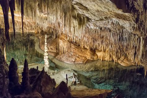 Exploring The Caves And Caverns Of Majorca Club Villamar