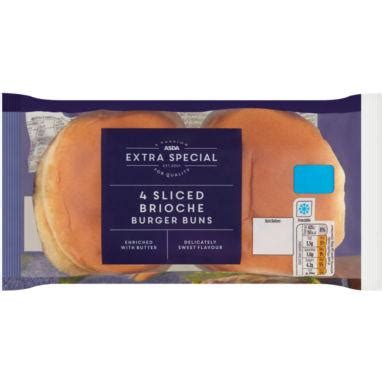 ASDA Extra Special 4 Lemon White Chocolate Hot Cross Buns 4