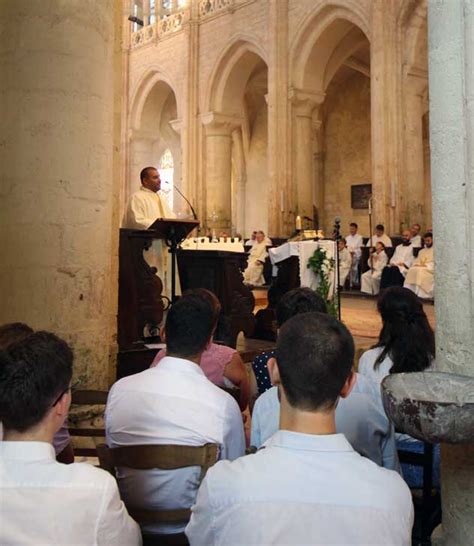 Retour Sur L Ordination Diaconale D Olivier Lecanu Saint Pierre