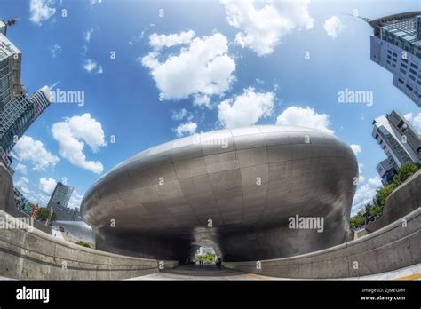 Dongdaemun design plaza during daytime Stock Photo - Alamy