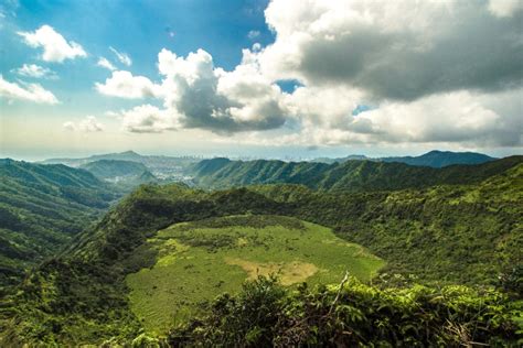 Ka Au Crater Hike Awesome Waterfalls Journey Era