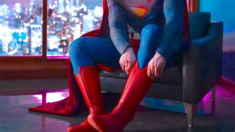 James Gunn Shares First Look At David Corenswets Superman Suit