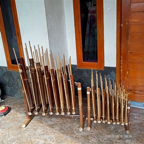 Jual Angklung 2 Oktaf Nada Rendah Nada Sedang Jumlah 8 Nada 3 Tabung