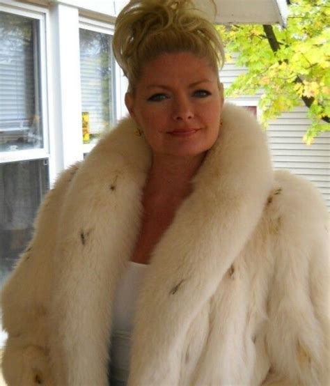 Sexy Older Women Sexy Women Fox Fur Fur Coat Lynx Furs Venus