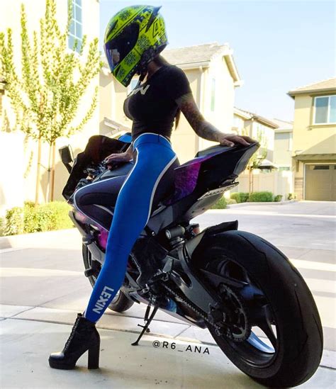 R6 Ana 🦄 En Instagram “got My Lexinmoto 🎶 Fancy Pants On 👖🤣 Lexinmoto Bikergirl Motogirl