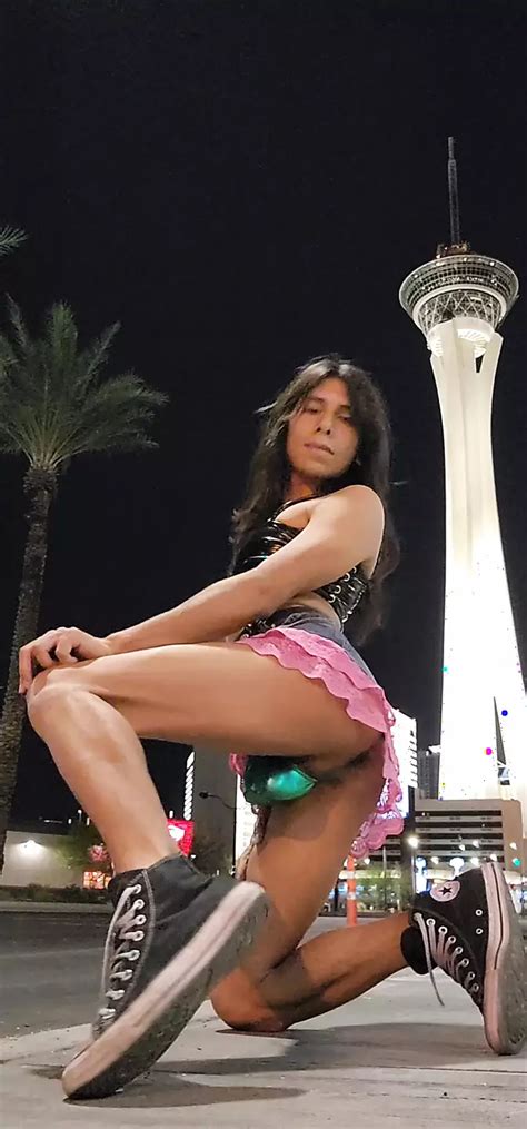 Femboy Strutting Around Vegas Shemale Ladyboy Ladyboy Porn XHamster