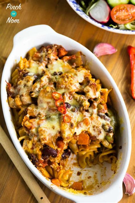 Syn Free Chilli Pasta Bake | Slimming World - Pinch Of Nom