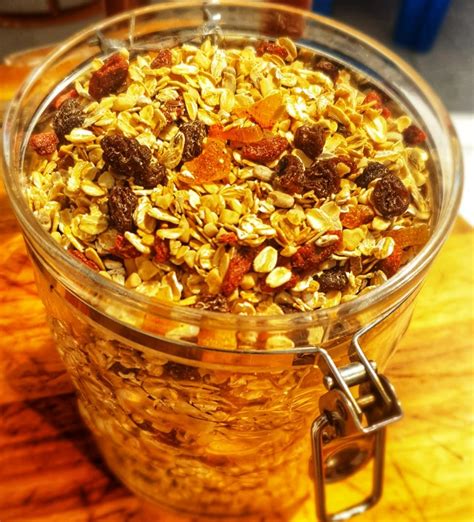 Como fazer granola em casa uma receita saborosa saudável e muito prática