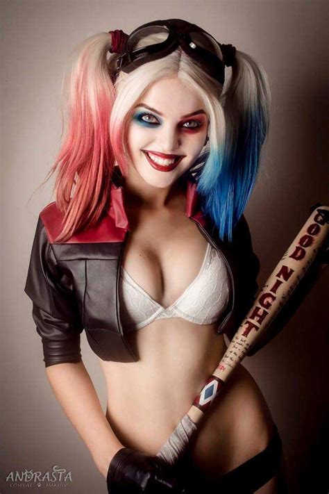 Harley Quinn Cosplay 15 Bangin Harley Quinn Cosplays CNN