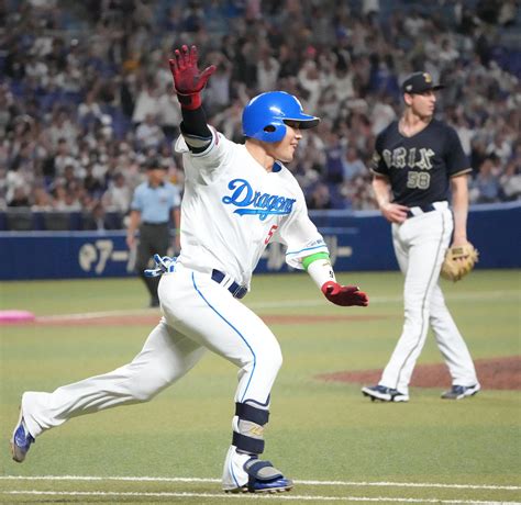 【中日】ドラ2村松開人、球団75年ぶり新人2度目サヨナラ打「腹くくって」交流戦首位キープ プロ野球写真ニュース 日刊スポーツ