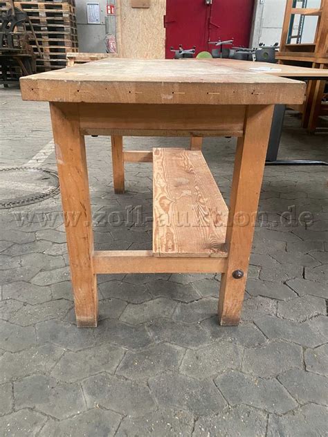 Zoll Auktion Werkbank Aus Holz Id