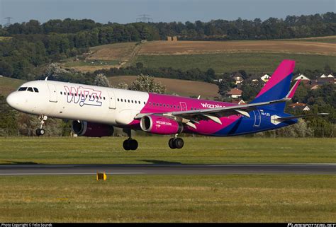 Ha Lxs Wizz Air Airbus A Wl Photo By Felix Sourek Id