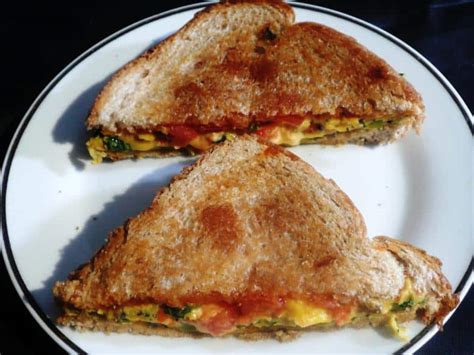 Veggie Omelet Sandwich | Madhura's Recipe