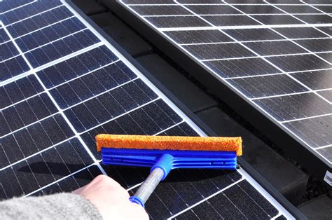 How To Clean Solar Panels 5 Steps Barrier Insulation