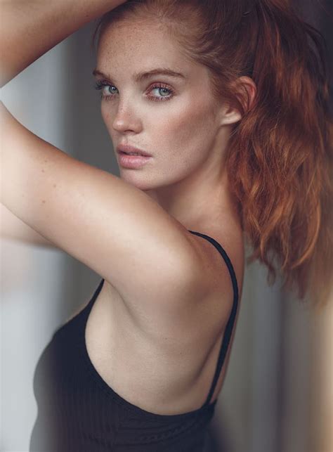 Alexina Graham Pelirroja Modelo Modelo Británica Mujeres Ojos