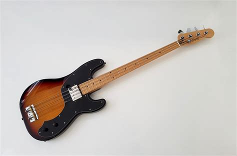 Squier Vintage Modified Precision Bass Telegraph