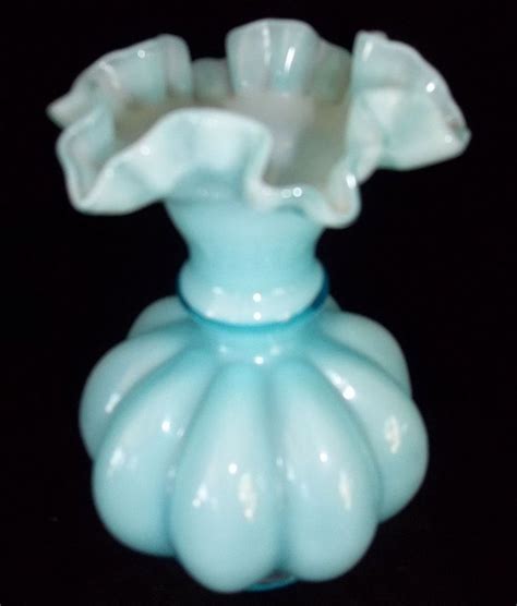 Vintage Fenton Light Blue Melon Ribbed Vase Ruffled Top 5 3 4 In Tall Vintage Fenton Sculpture