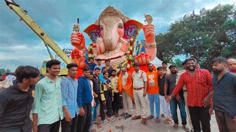 Big Ganesh Shobha Yatara Ganesh Immersion In Tank Bund Ganesh