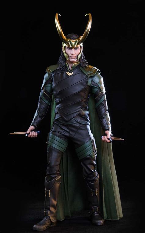 Hot Toys Thor Ragnarok Mms Loki Th Scale Collectible Figure Figround