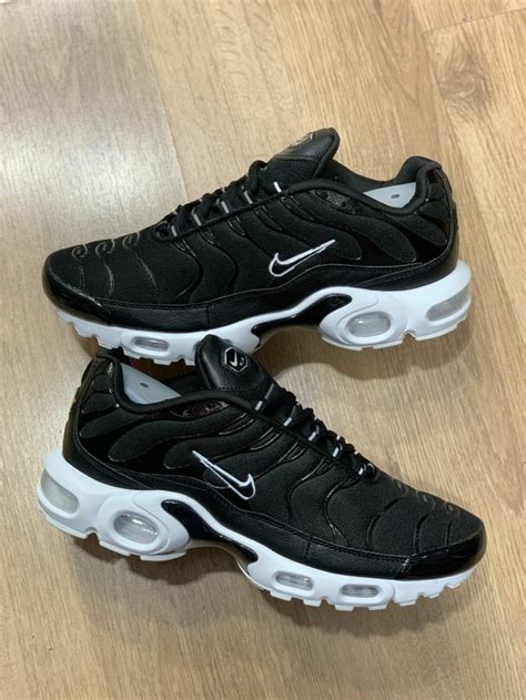 Nike Air Max Plus TN Preto Branco Comprar Em Fwstoree