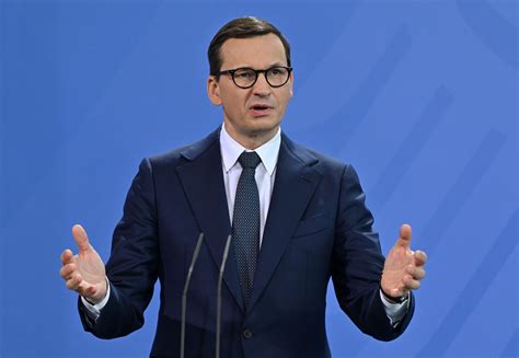 Nowe obostrzenia na Święta Zapowiedział je premier Morawiecki o2