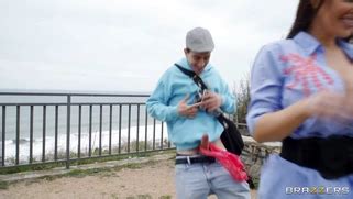 Jada Sparks Is Sucking Jordi S Cock Outdoors Porn Movies Movs