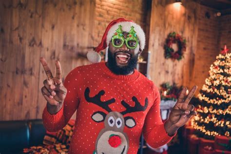 9 Ugly Sweater Ideas & Party Planning Tips for a Hilarious Holiday