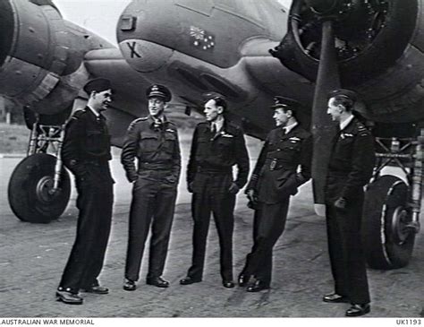 NORFOLK ENGLAND 1944 04 08 PILOTS AT NO 455 BEAUFIGHTER SQUADRON