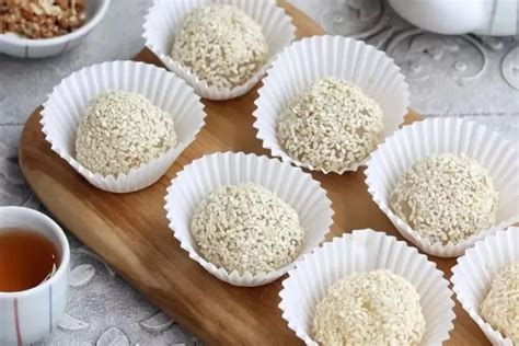 Kenyal Dan Manis Ini Resep Mochi Isi Kacang Oleh Oleh Khas Semarang