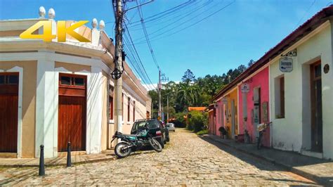 Dirigindo de Jacareí até a Estação Luís Carlos em Guararema SP Brasil