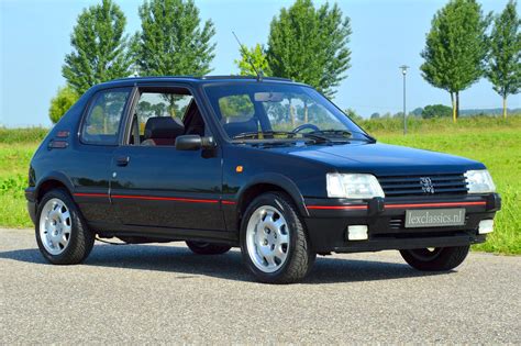 Peugeot 205 GTI - Lex Classics