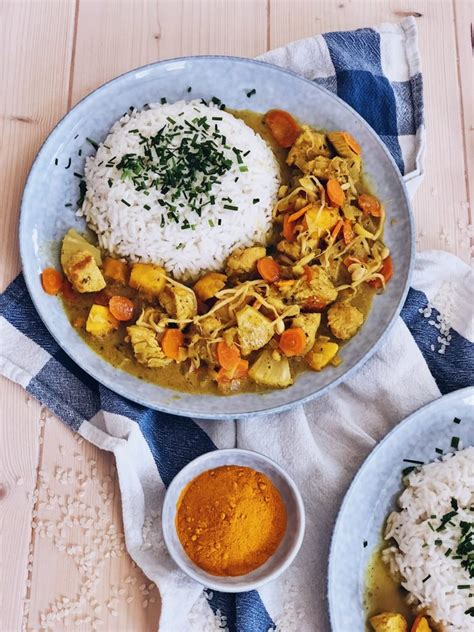 Fruchtig Scharfe Puten Curry Mit Mango Ananas Karotten Reis