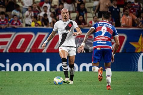 Zagueiro Maicon Fala Demais E Revela Nome Do Novo T Cnico Do Vasco